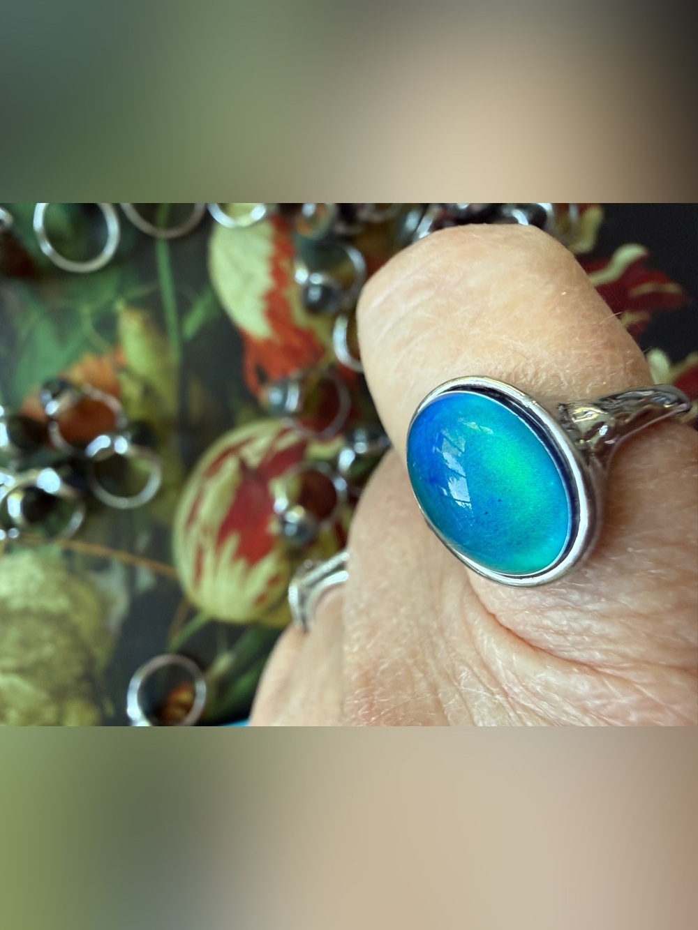 50 Mood Rings Party Favors Mixed Sizes 6 7 8 - Women's Jewelry Metal - Picture 1 of 9